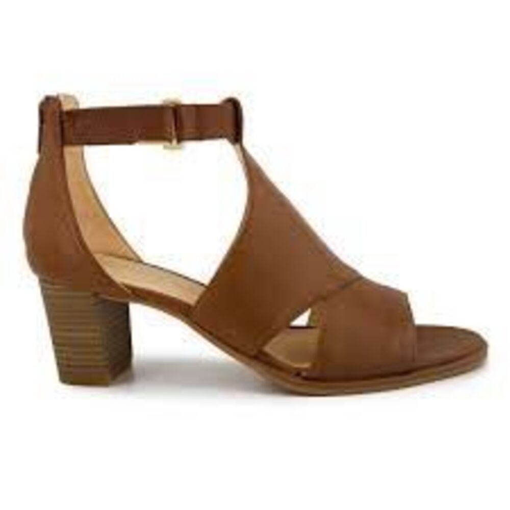 CLARKS Women’s Brown Leather Kaylin60 Glad Block Heel Sandals Size 9